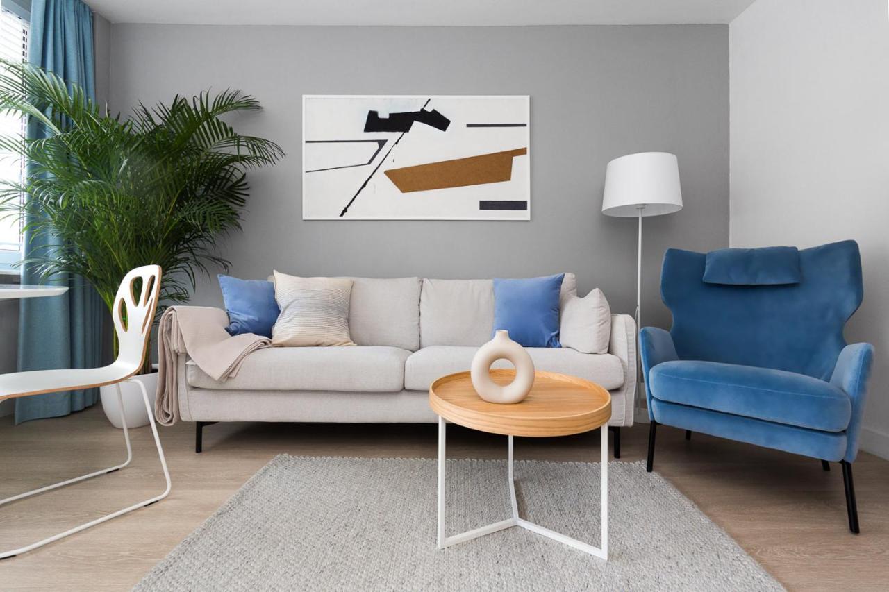 Apartament Bielany 3 Min From Metro With 5-Meals Per Day Diet Catering, Air Conditioning And Free Parking Varşovia Exterior foto